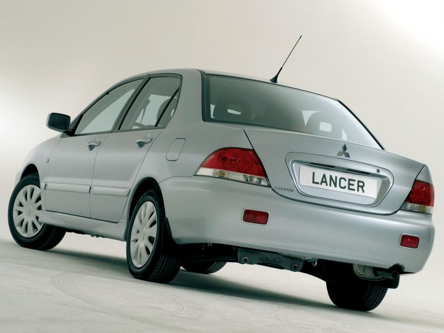  Mitsubishi Lancer 2005 года  (фото 8 из 13)